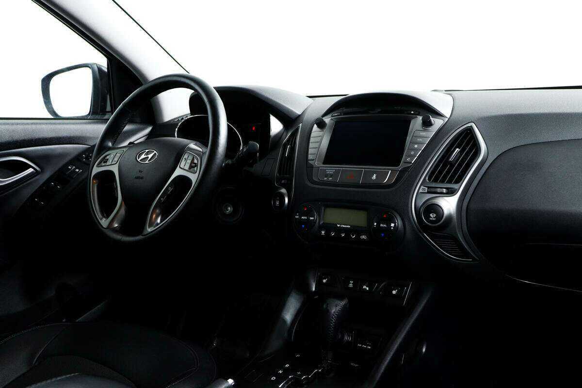 Hyundai ix35 б/у, 2013, Автоматическая. Фото: #8