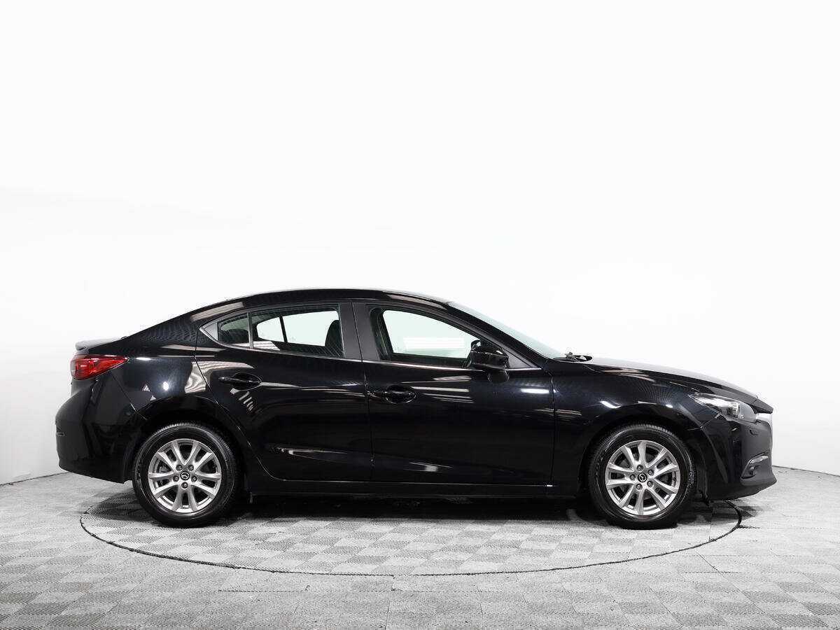 Mazda 3 б/у, 2017, Автоматическая. Фото: #2