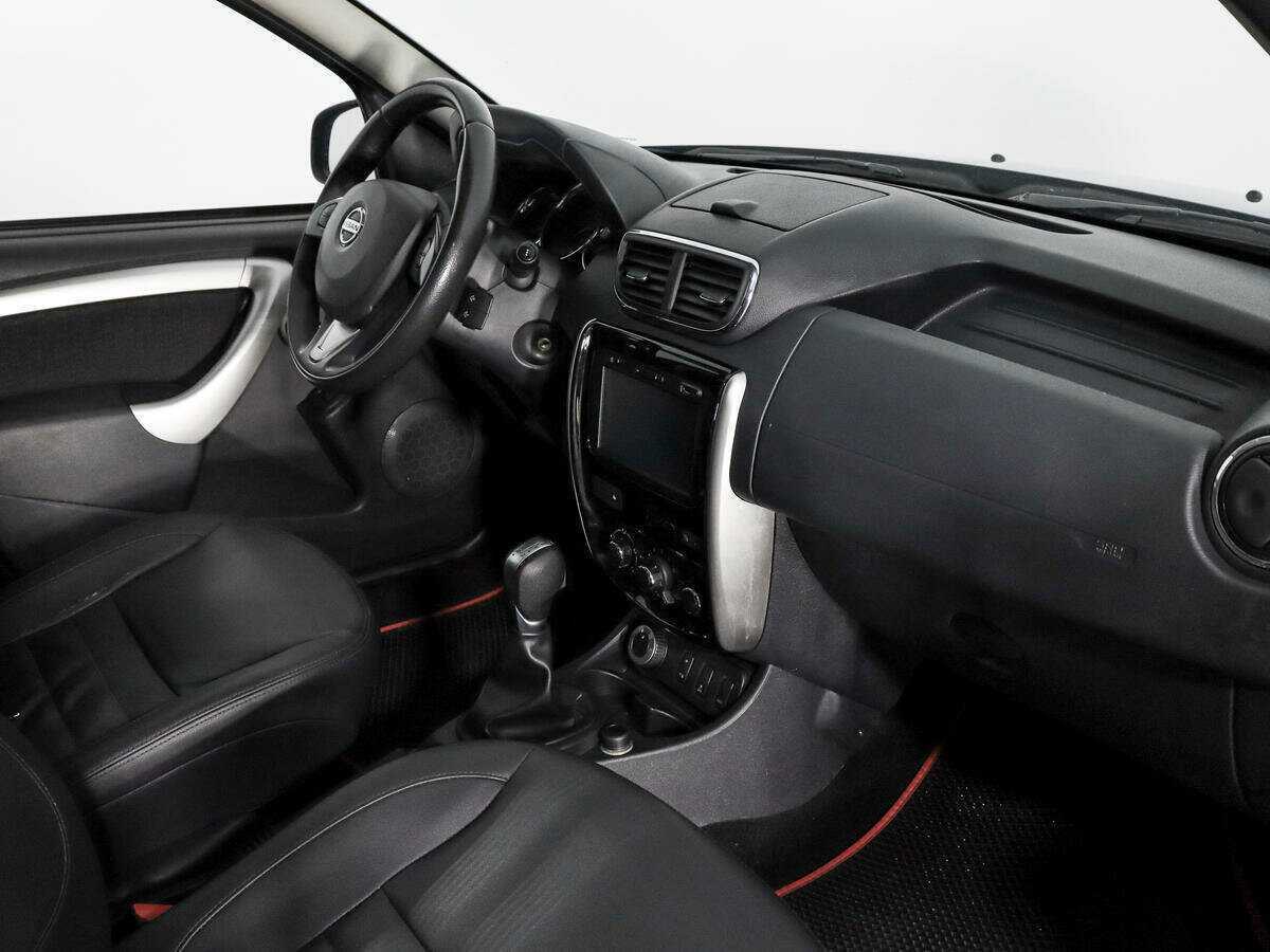 Nissan Terrano б/у, 2017, Автоматическая. Фото: #7