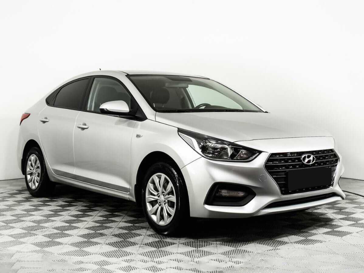 Hyundai Solaris б/у, 2017, Автоматическая. Фото: #2