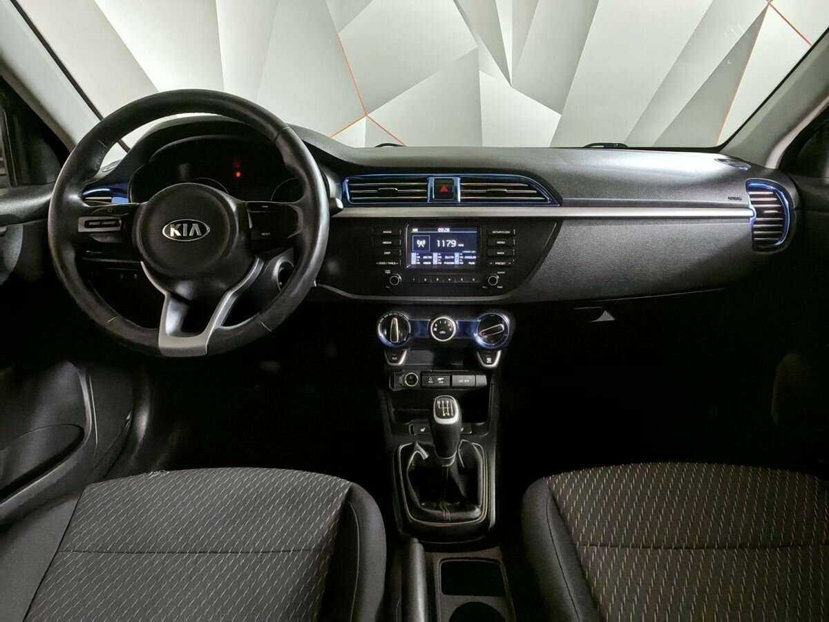 Kia Rio б/у, 2017, Механическая. Фото: #9