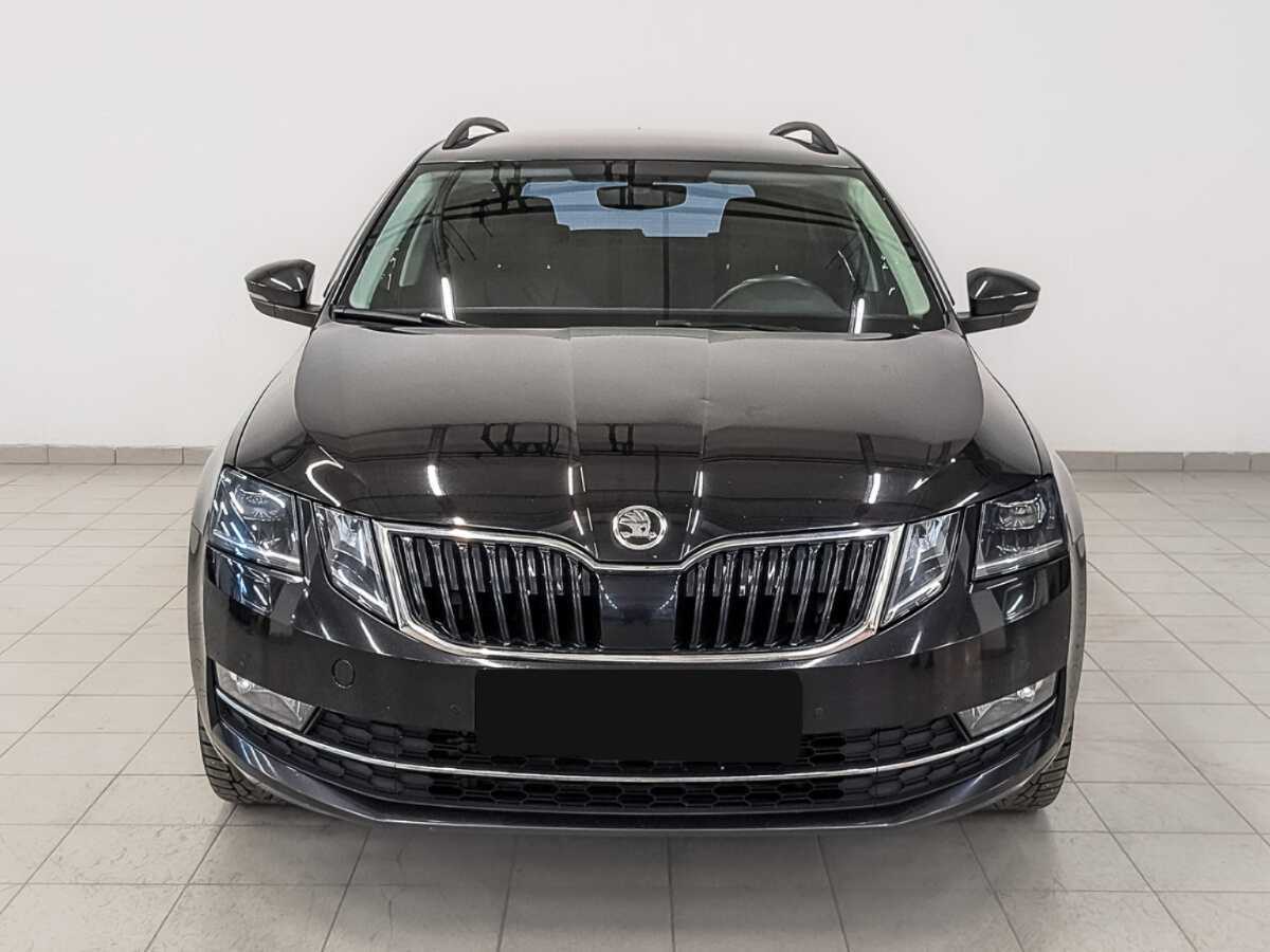 Skoda Octavia б/у, 2019, Роботизированная. Фото: #1