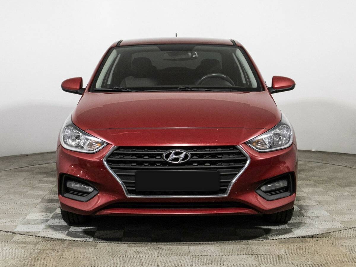 Hyundai Solaris б/у, 2018, Автоматическая. Фото: #1