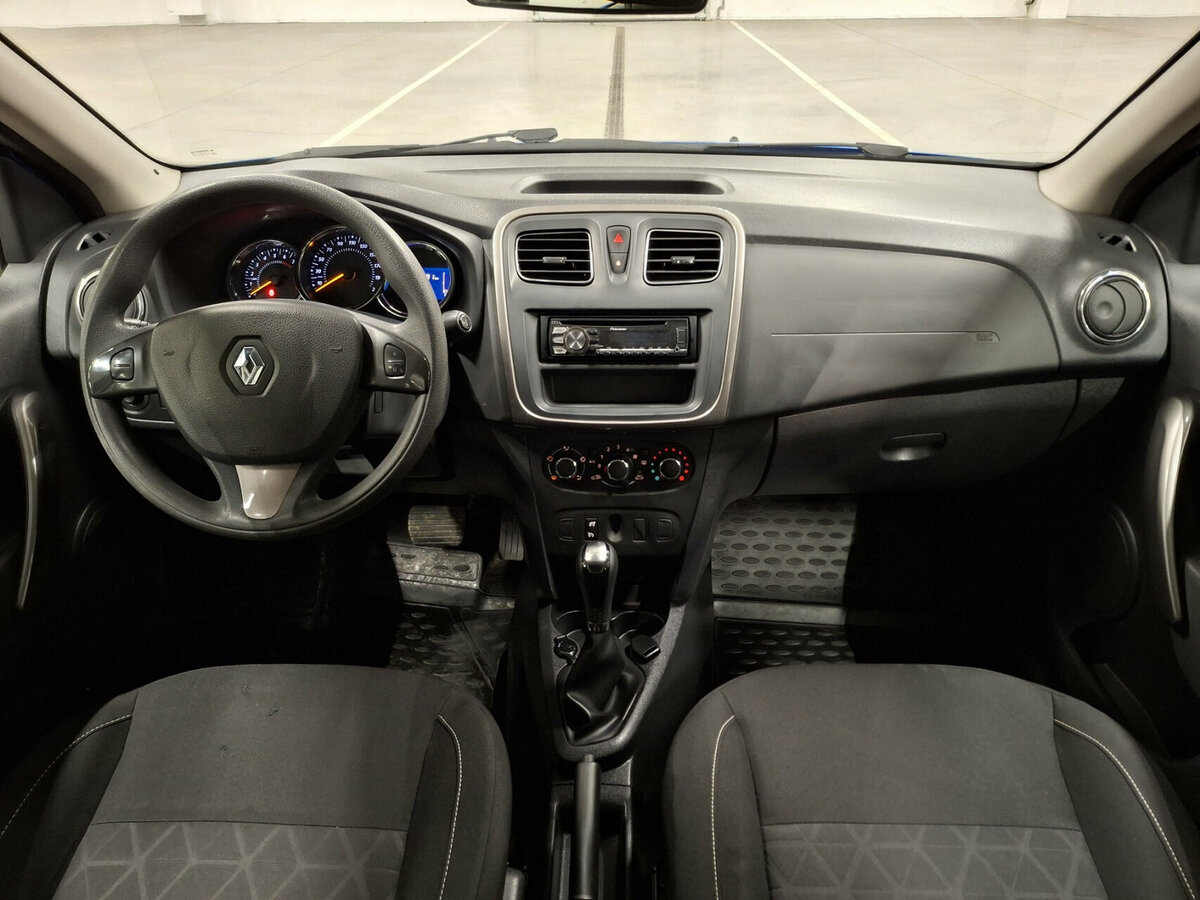 Renault Sandero б/у, 2016, Автоматическая. Фото: #13