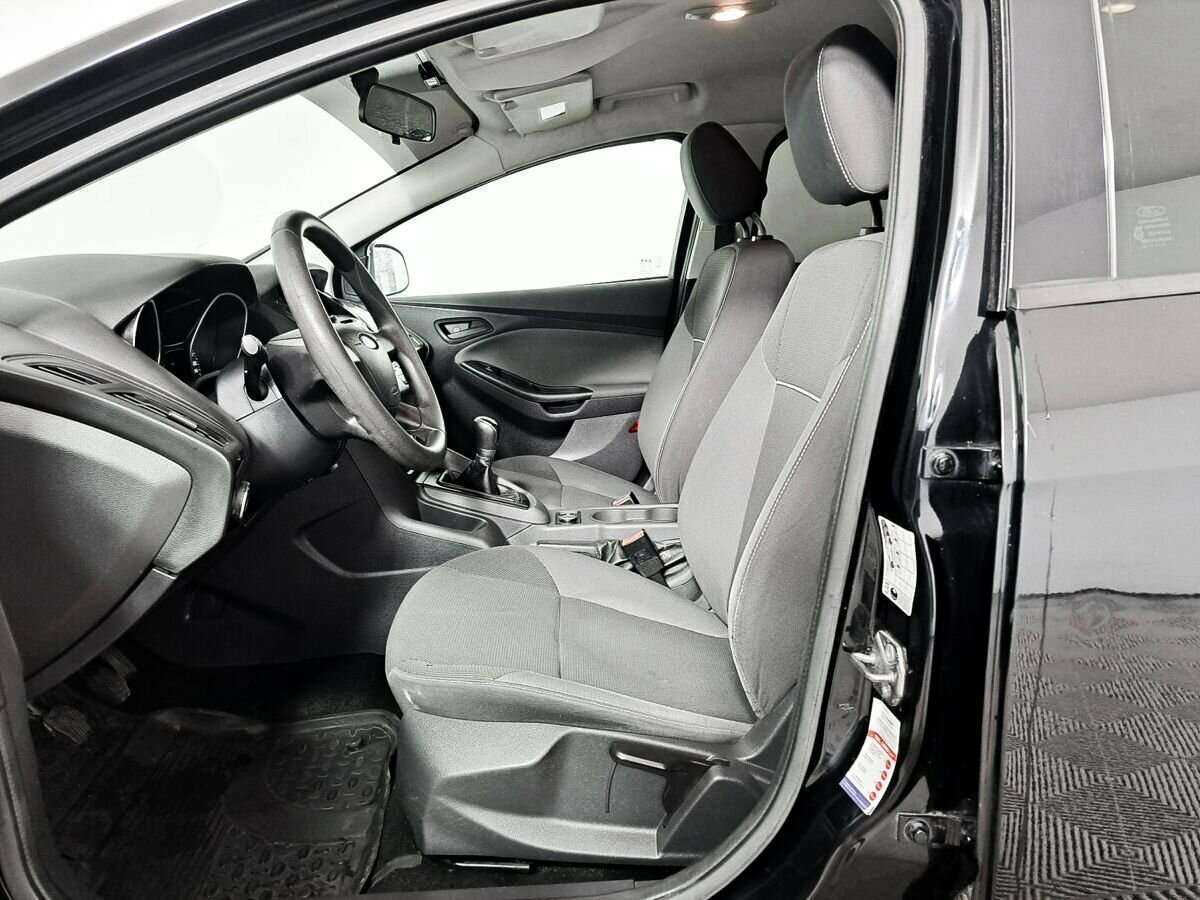 Ford Focus б/у, 2012, Механическая. Фото: #11