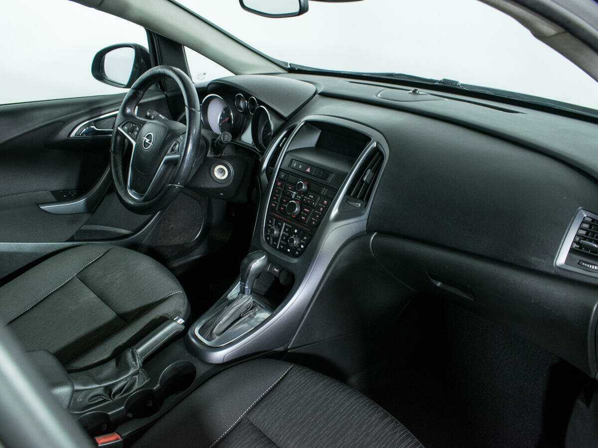 Opel Astra б/у, 2014, Автоматическая. Фото: #8