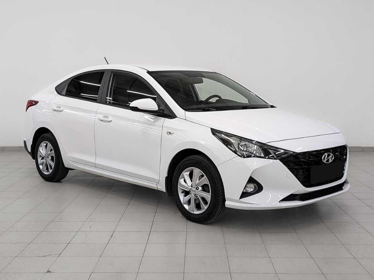Hyundai Solaris б/у, 2022, Автоматическая. Фото: #2