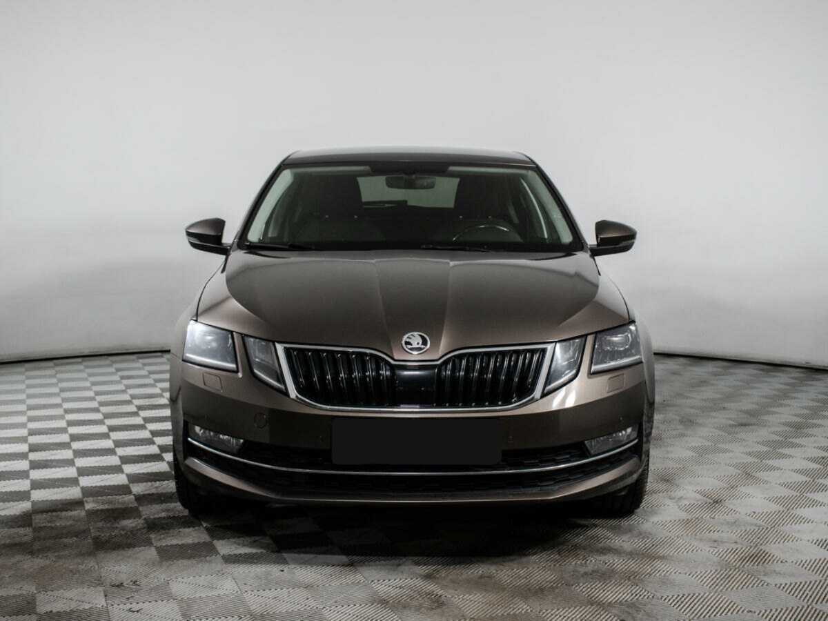 Skoda Octavia б/у, 2018, Роботизированная. Фото: #1