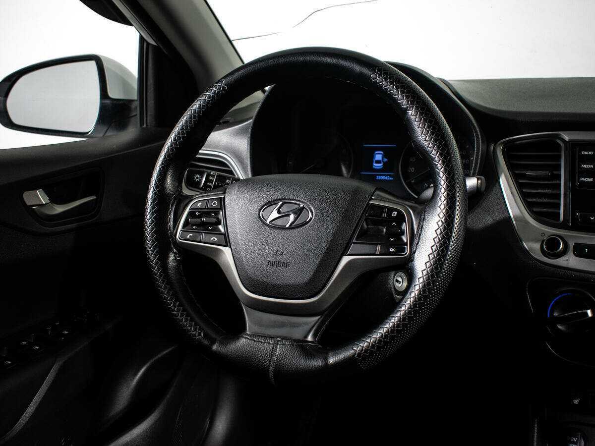 Hyundai Solaris б/у, 2018, Автоматическая. Фото: #13