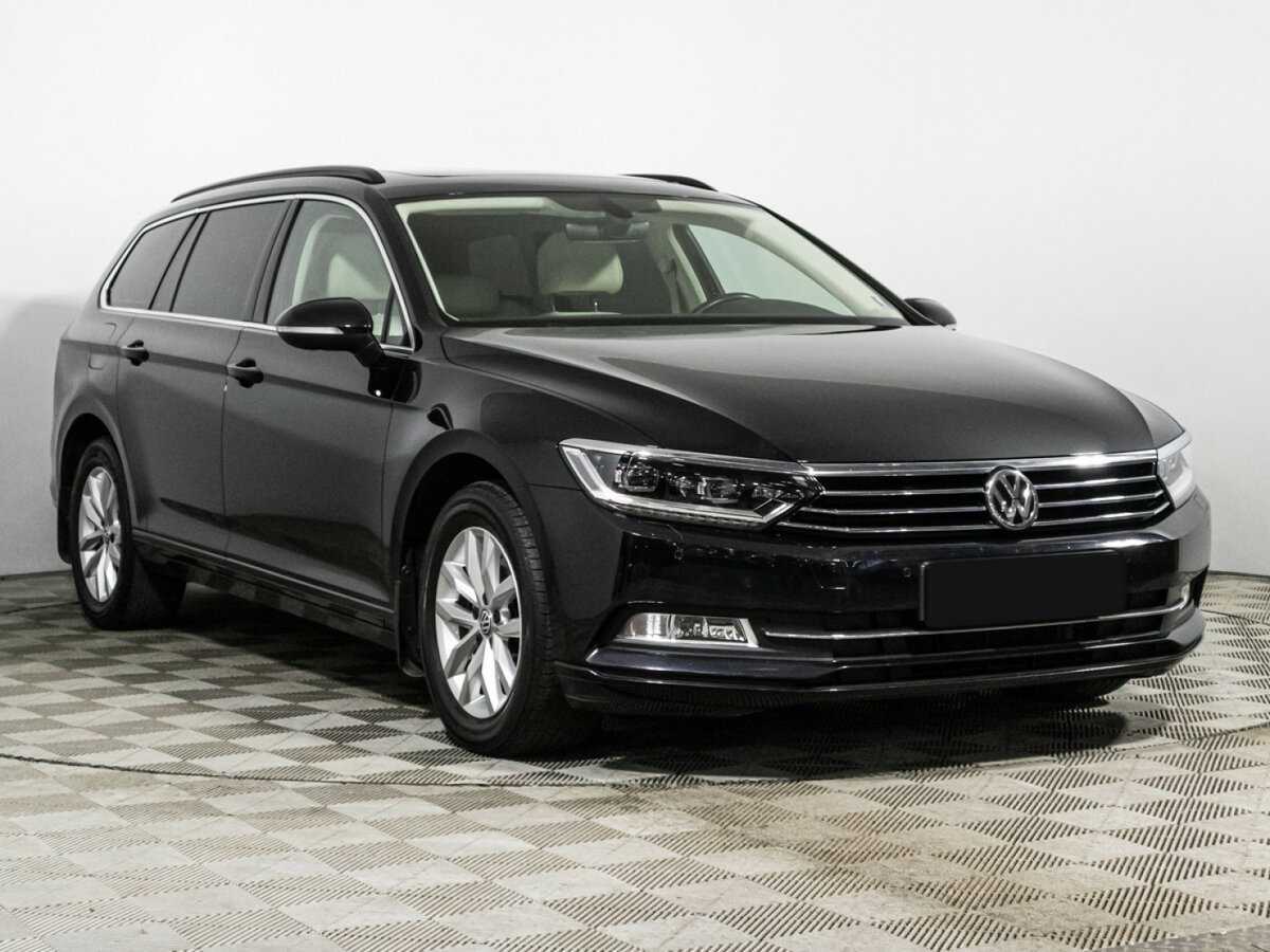Volkswagen Passat б/у, 2018, Роботизированная. Фото: #2