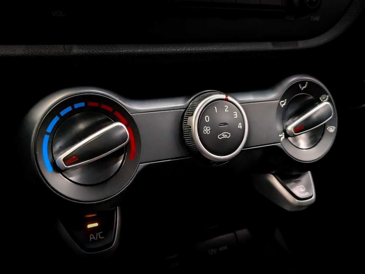 Kia Rio б/у, 2019, Автоматическая. Фото: #24