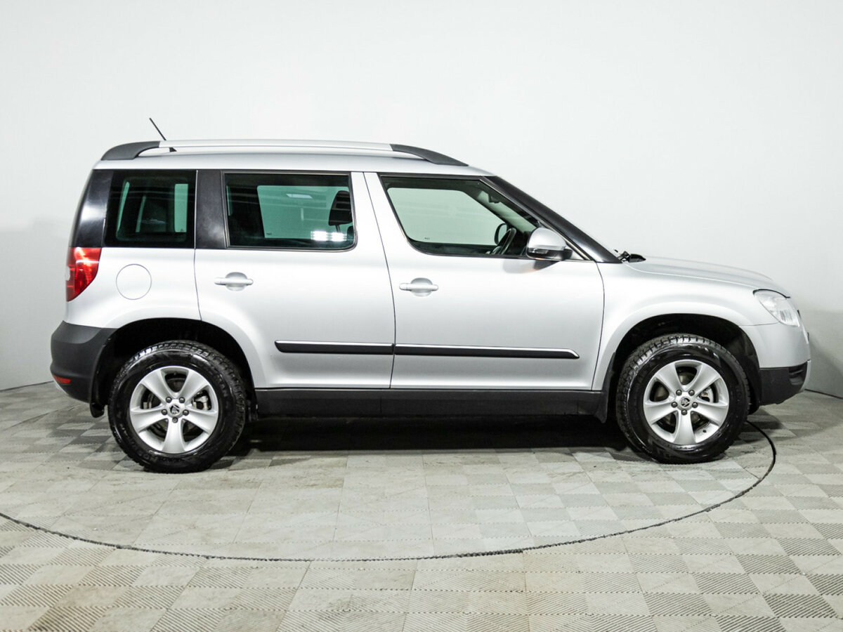 Skoda Yeti б/у, 2013, Роботизированная. Фото: #3