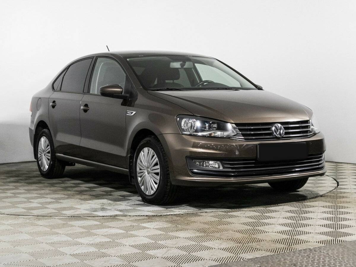 Volkswagen Polo б/у, 2018, Механическая. Фото: #2