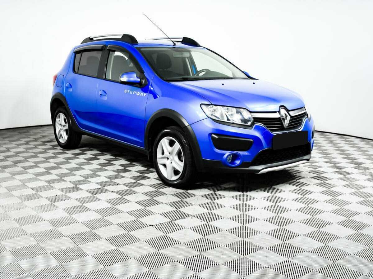 Renault Sandero б/у, 2016, Автоматическая. Фото: #2