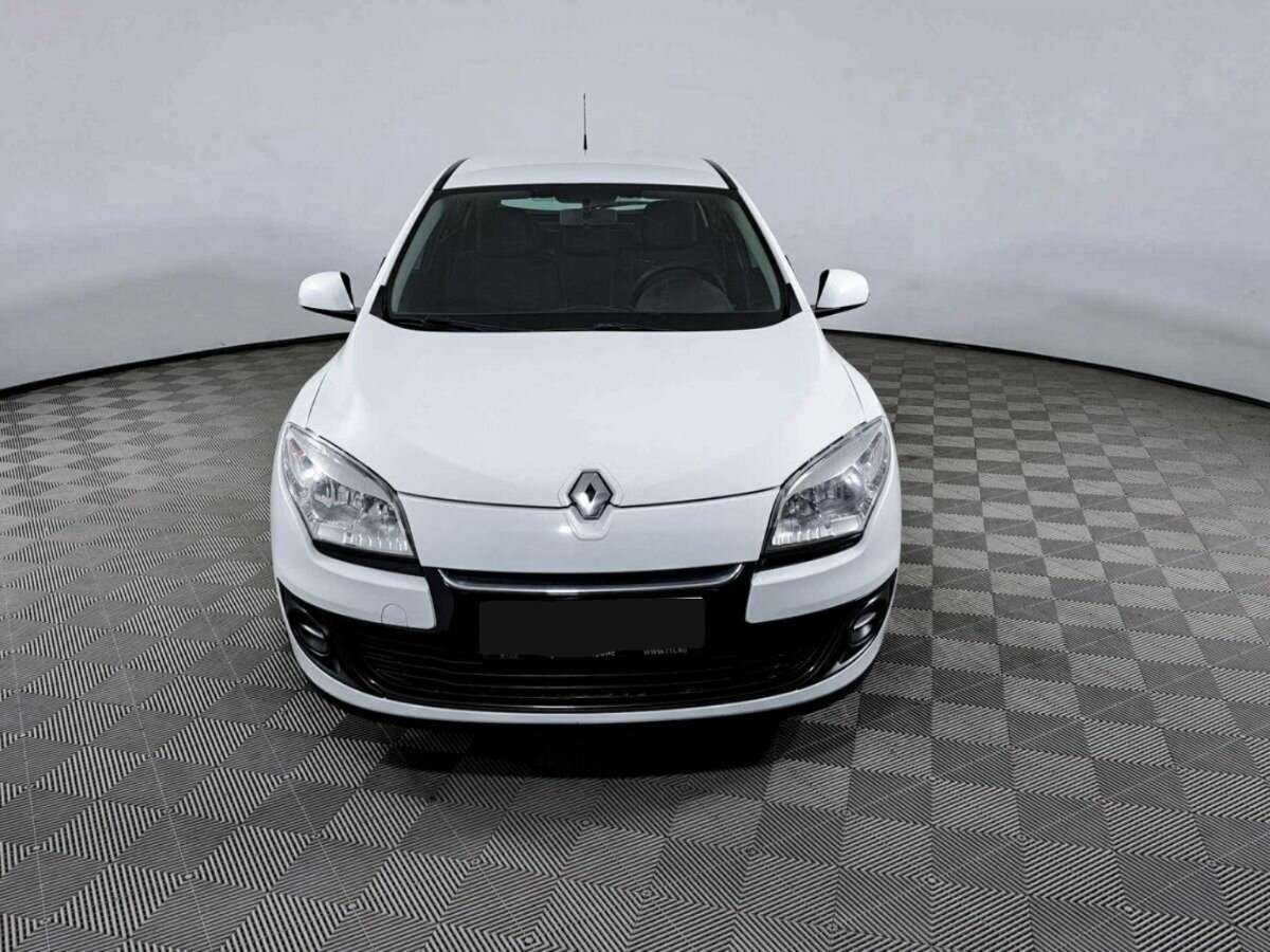 Renault Megane б/у, 2013, Механическая. Фото: #1