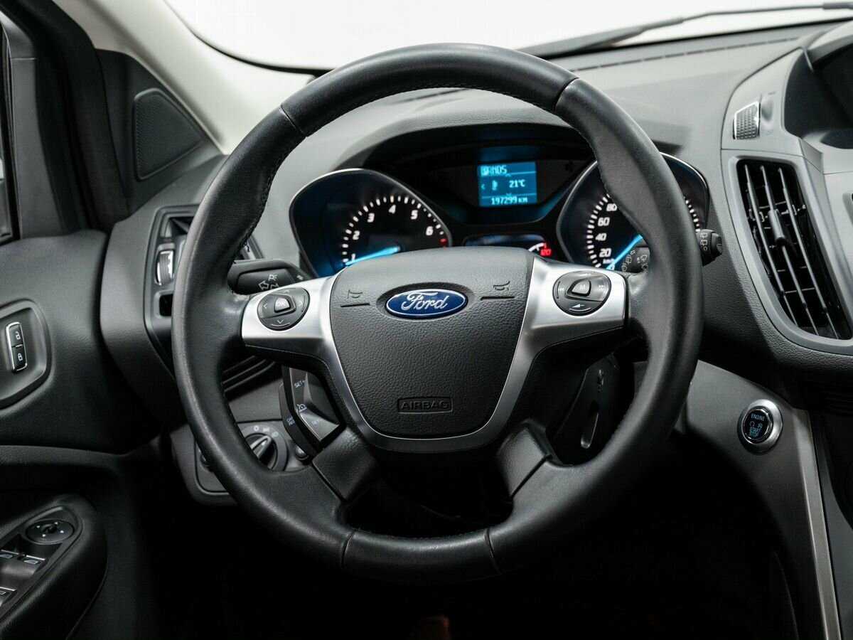 Ford Kuga б/у, 2015, Автоматическая. Фото: #10