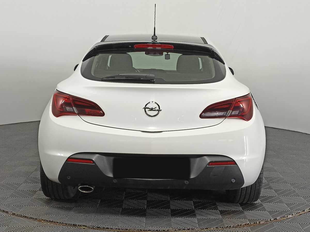 Opel Astra б/у, 2013, Автоматическая. Фото: #5