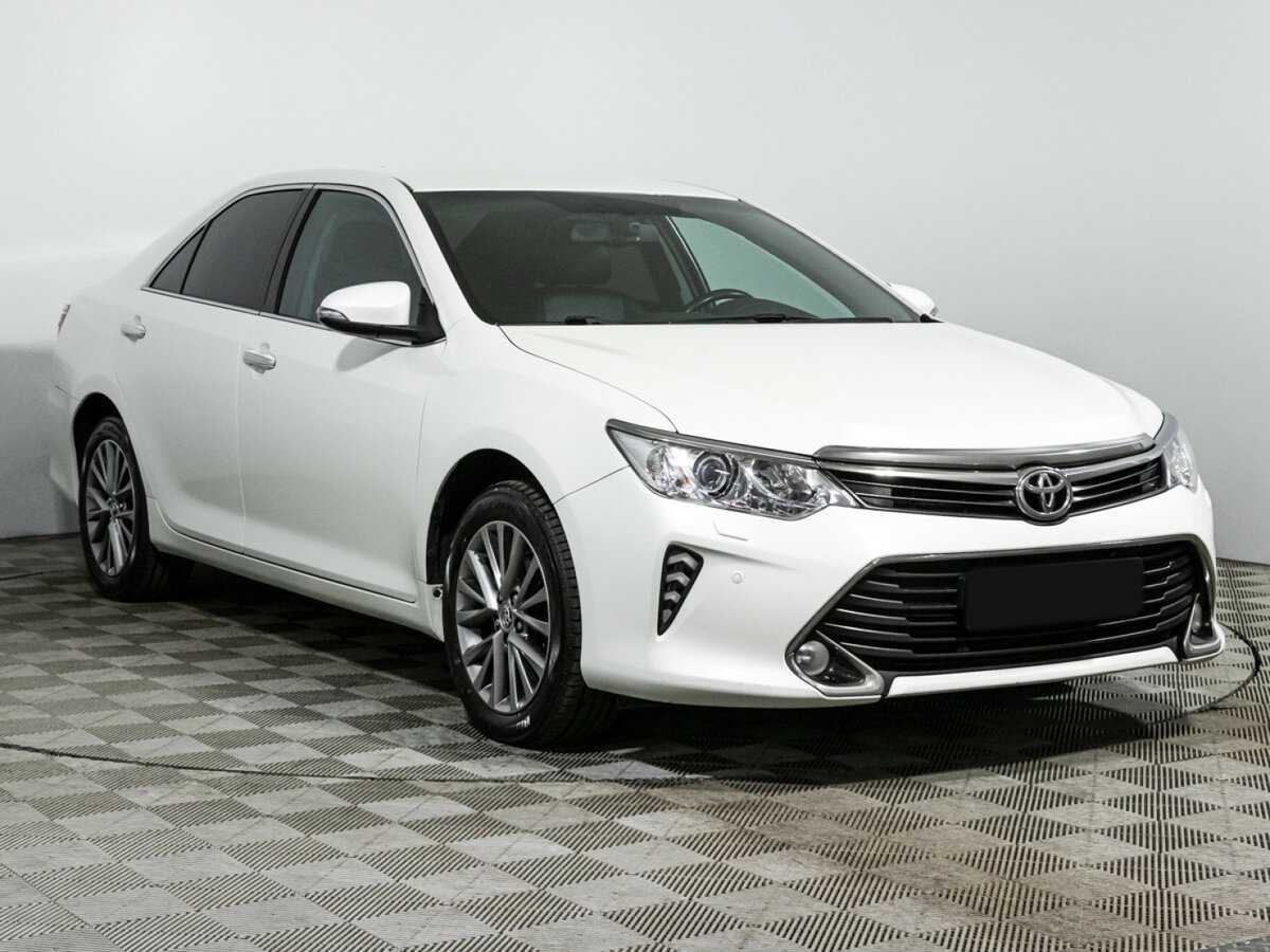 Toyota Camry б/у, 2016, Автоматическая. Фото: #2