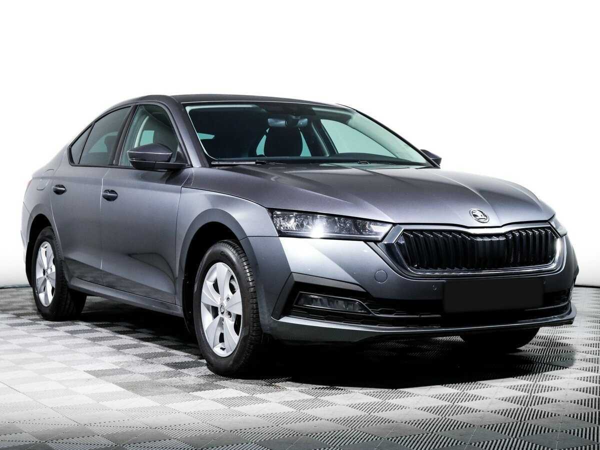 Skoda Octavia б/у, 2021, Автоматическая. Фото: #2