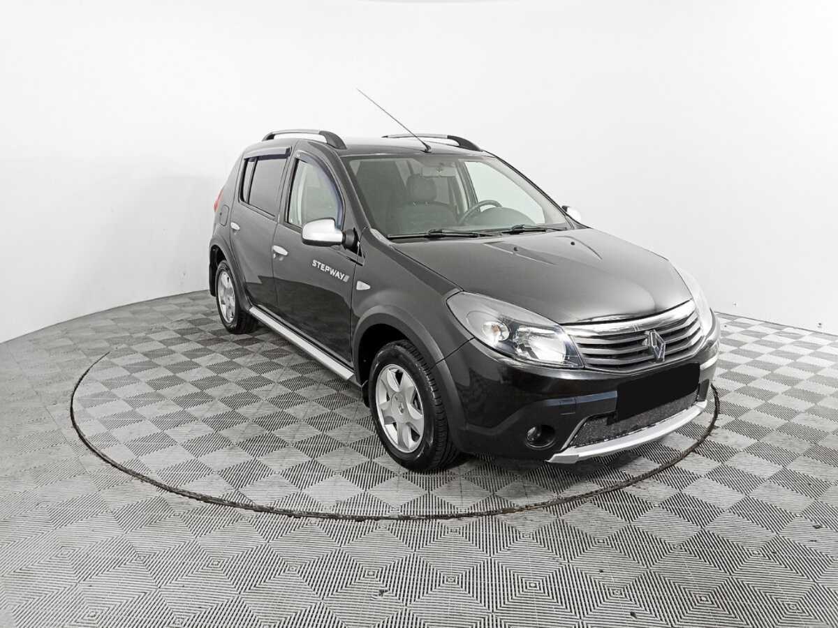 Renault Sandero б/у, 2014, Механическая. Фото: #2