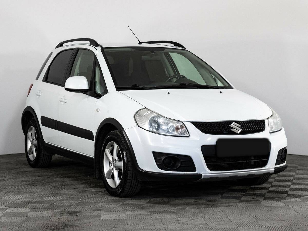 Suzuki SX4 б/у, 2012, Механическая. Фото: #2