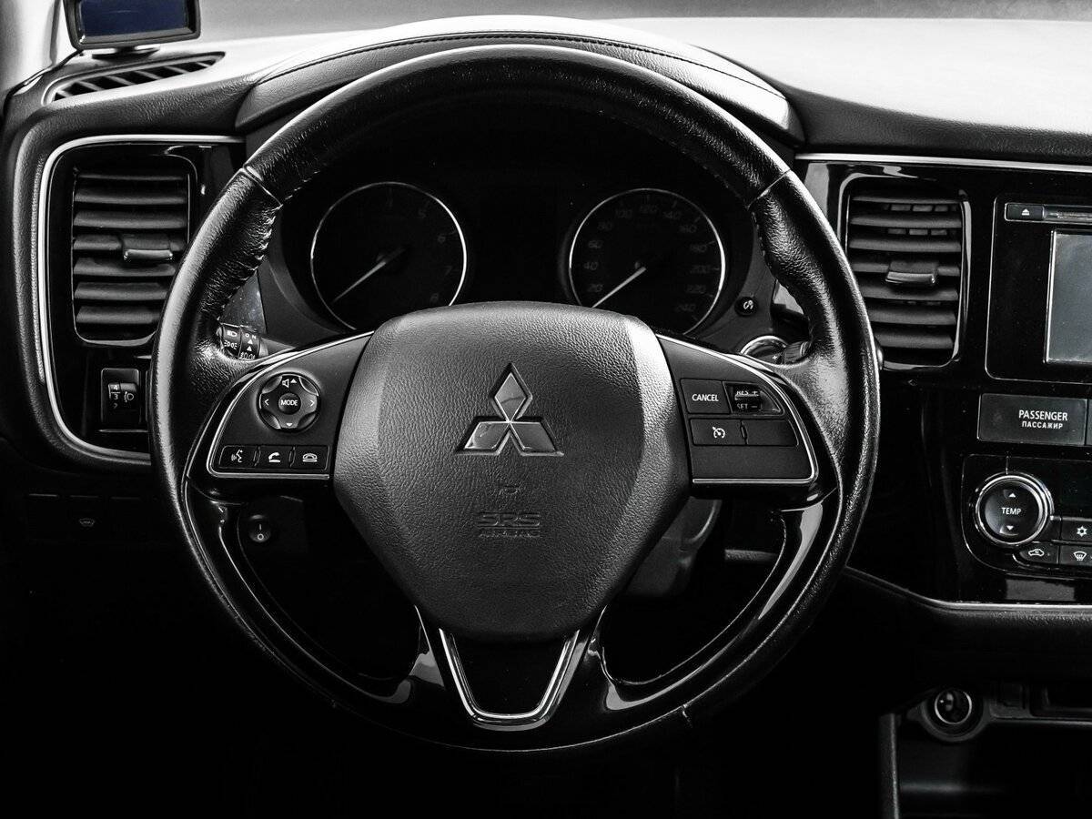 Mitsubishi Outlander б/у, 2015, Вариатор. Фото: #11