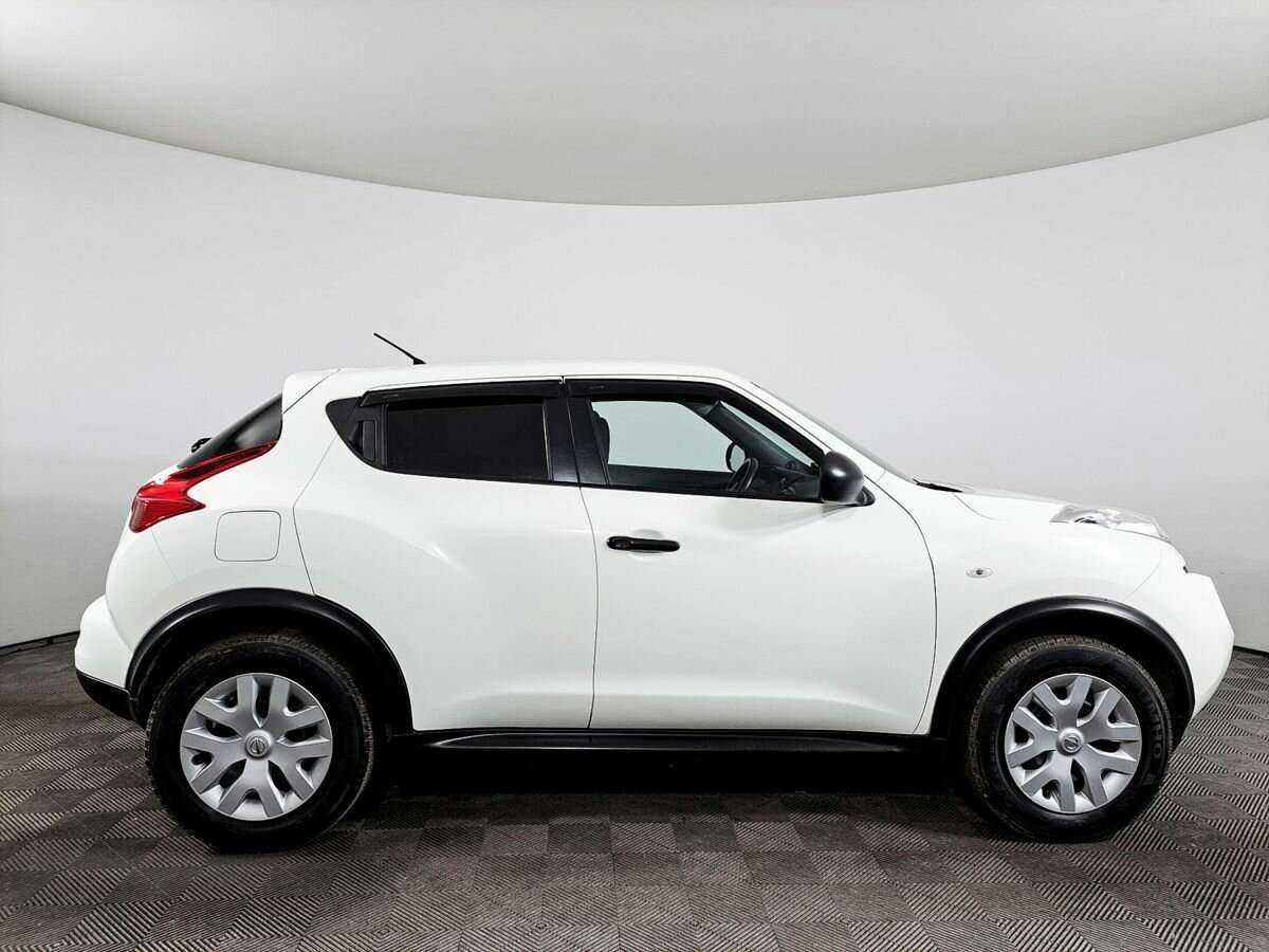 Nissan Juke б/у, 2012, Механическая. Фото: #3