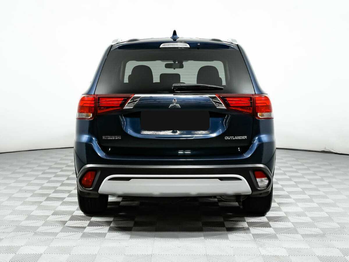 Mitsubishi Outlander б/у, 2018, Вариатор. Фото: #4