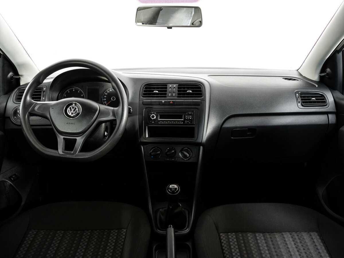 Volkswagen Polo б/у, 2018, Механическая. Фото: #7