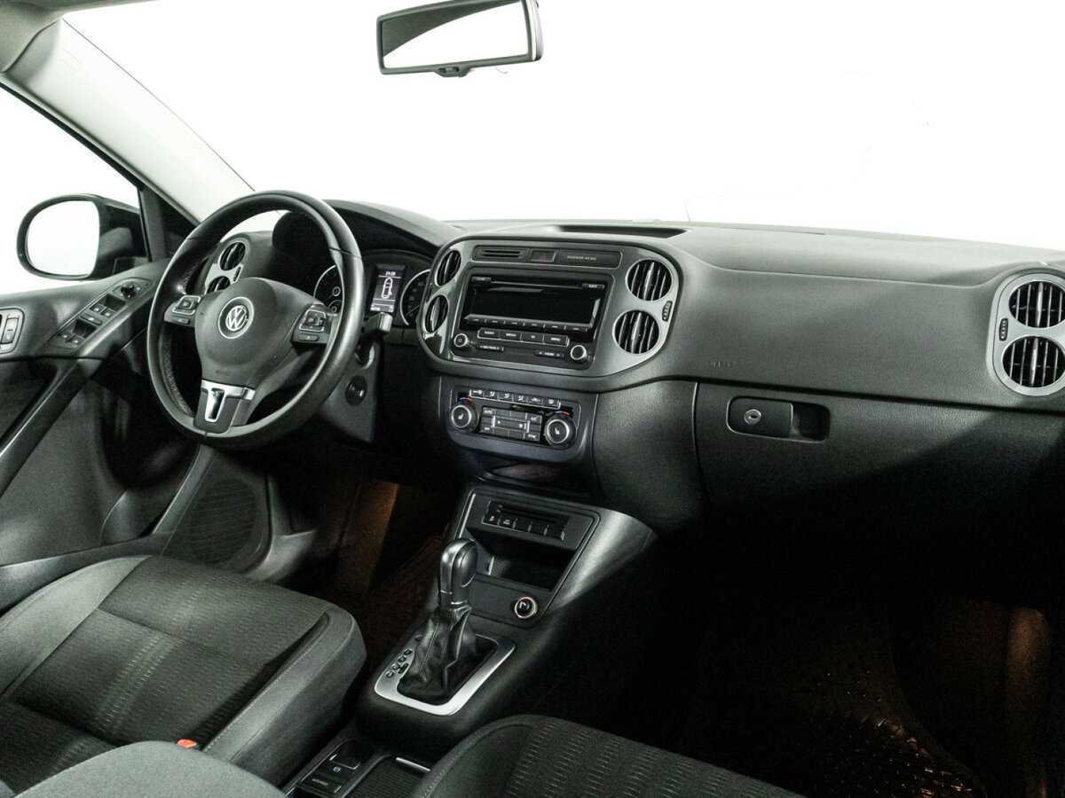 Volkswagen Tiguan б/у, 2015, Автоматическая. Фото: #8