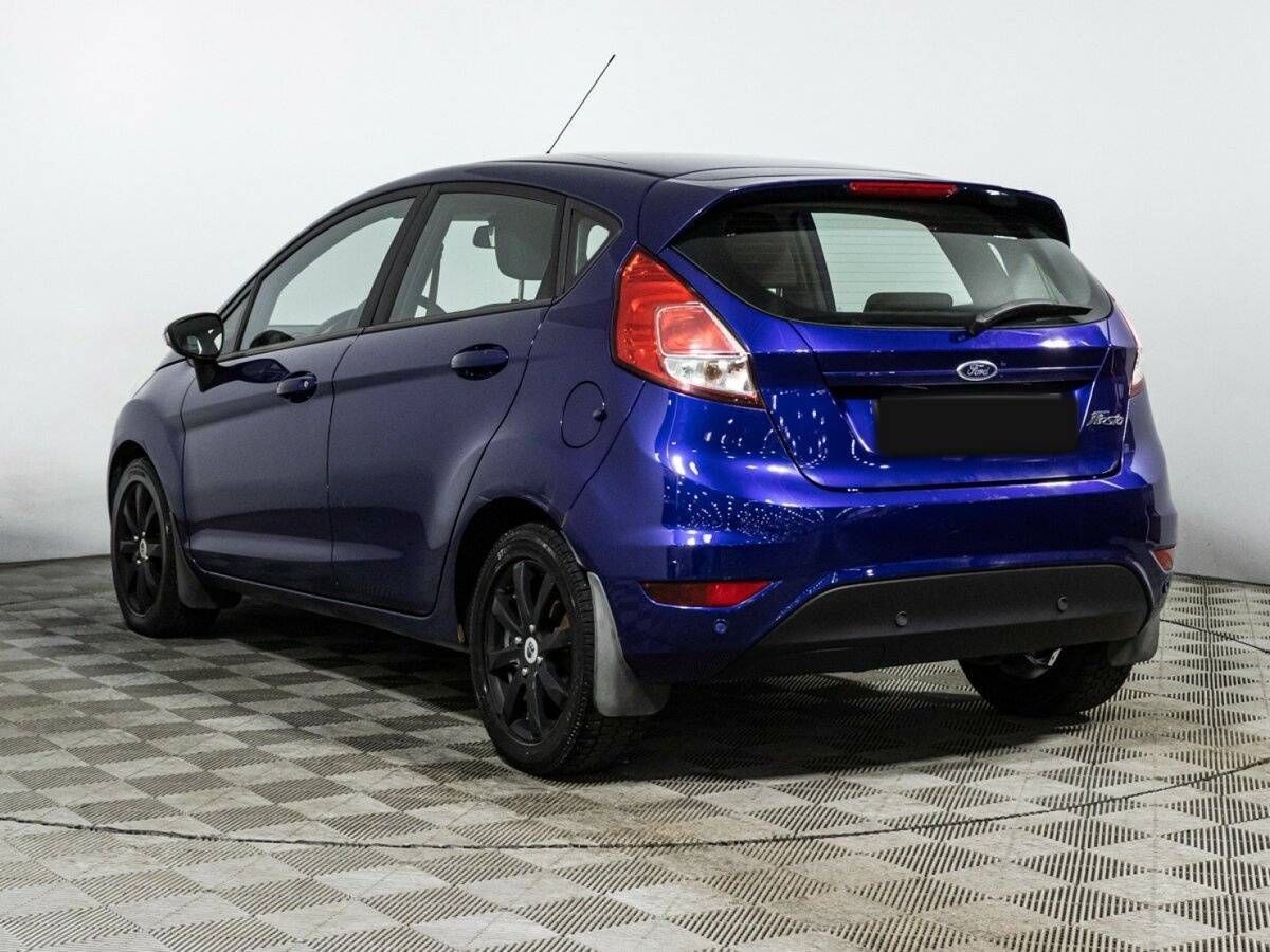 Ford Fiesta б/у, 2015, Механическая. Фото: #6