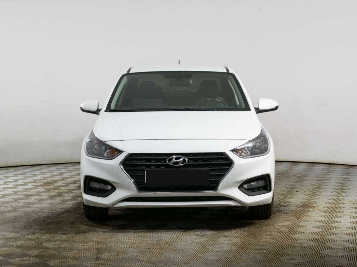 Hyundai Solaris б/у, 2018, Автоматическая. Фото: #1