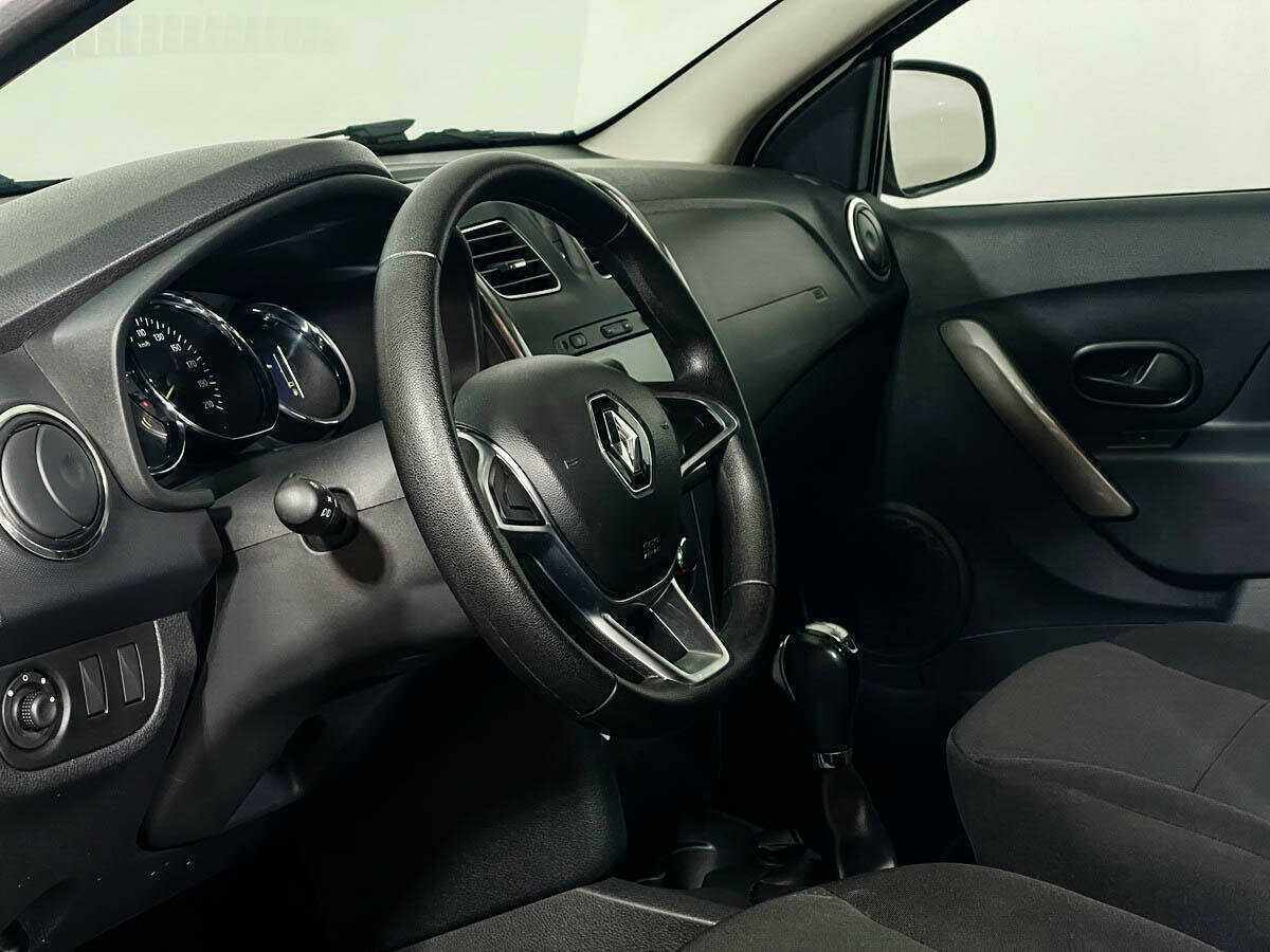 Renault Logan б/у, 2019, Автоматическая. Фото: #8