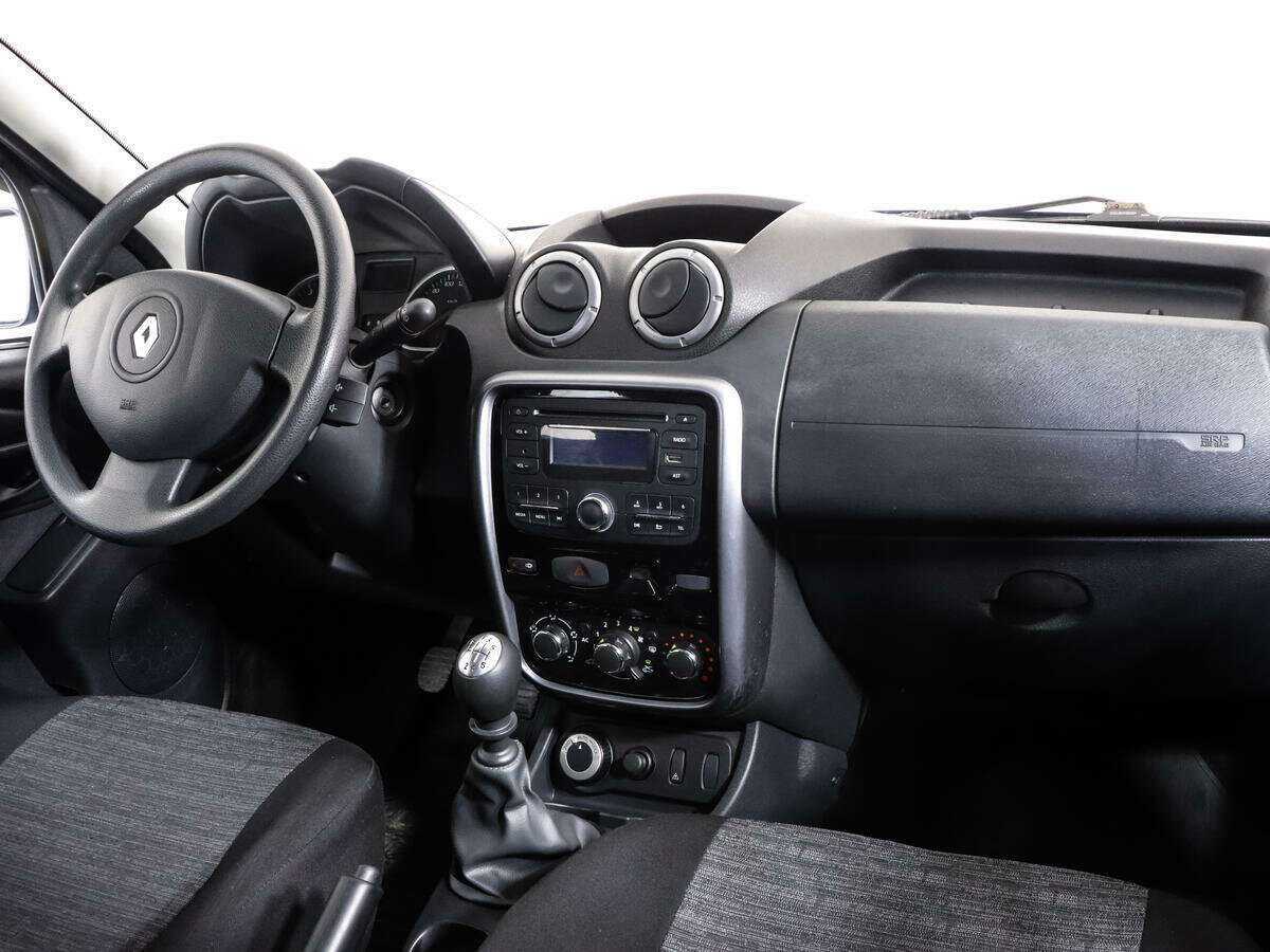 Renault Duster б/у, 2013, Механическая. Фото: #8