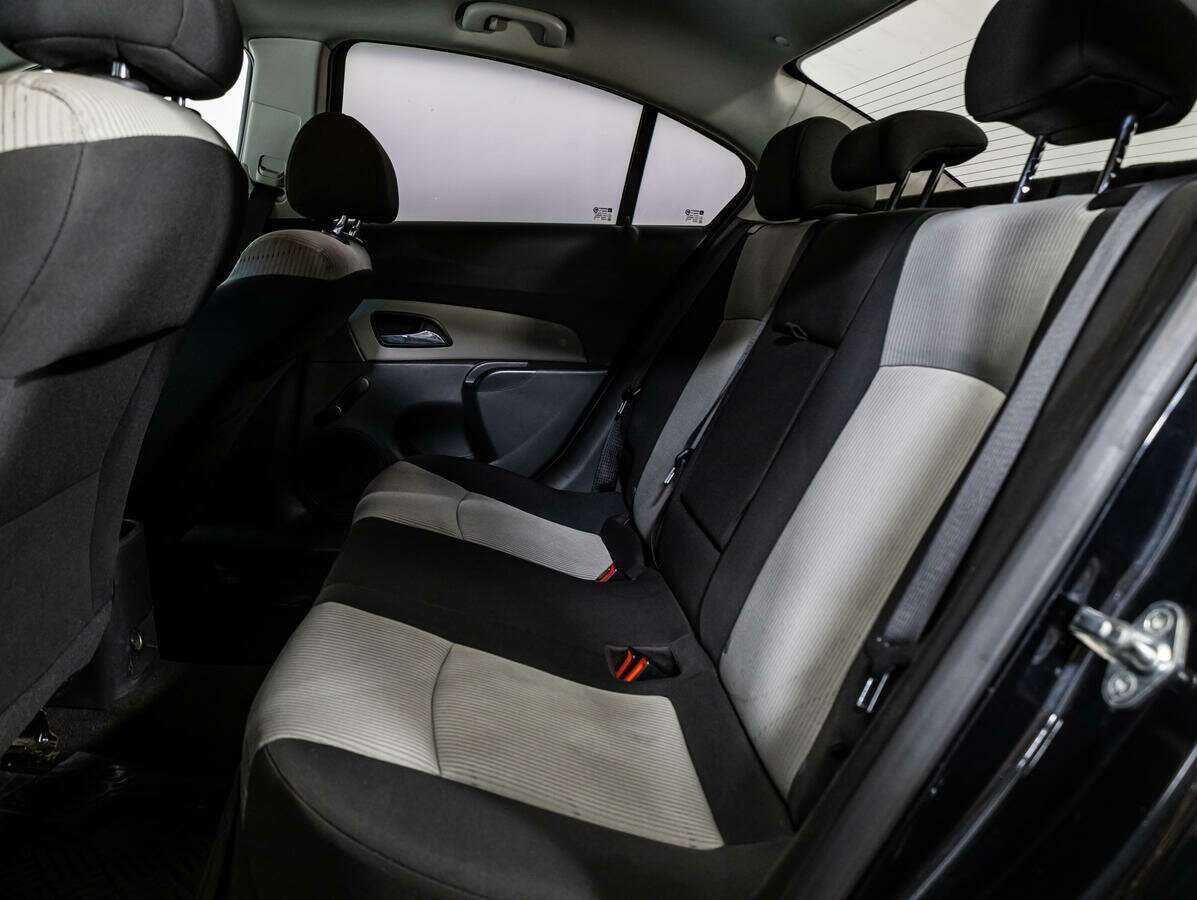 Chevrolet Cruze б/у, 2013, Механическая. Фото: #9