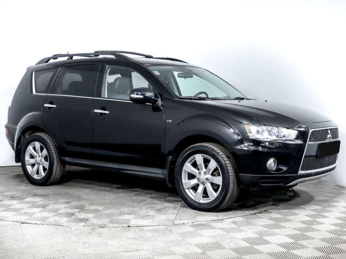 Mitsubishi Outlander б/у, 2012, Автоматическая. Фото: #2