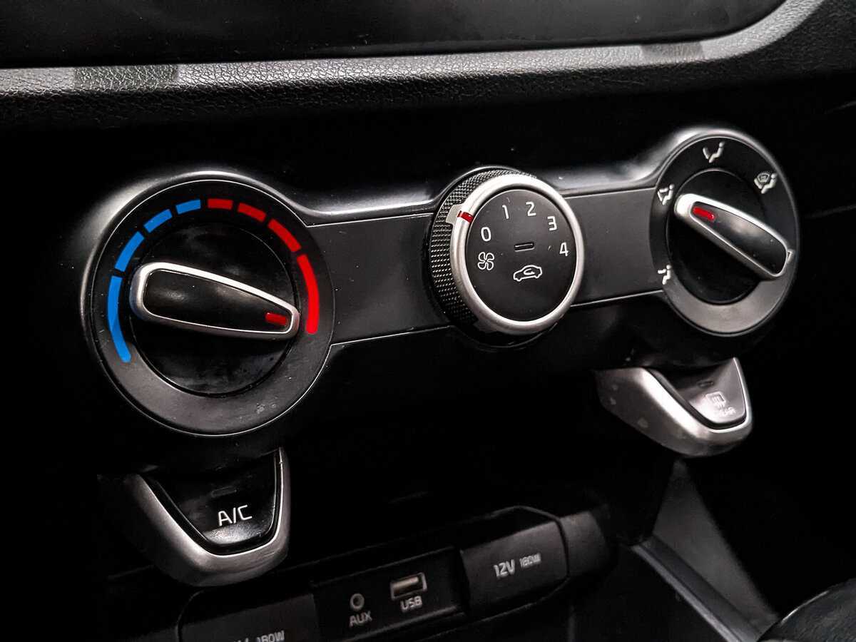 Kia Rio б/у, 2020, Автоматическая. Фото: #19