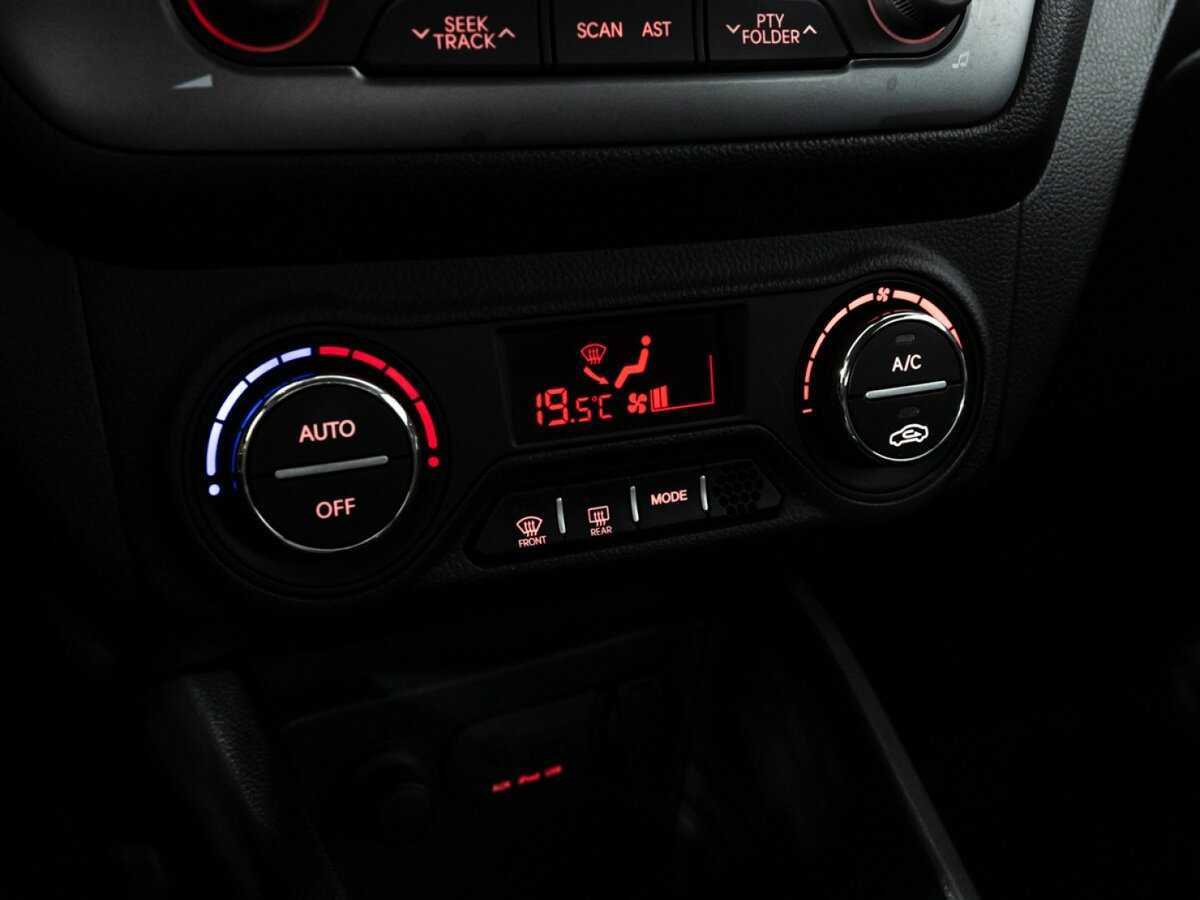 Kia Rio б/у, 2013, Механическая. Фото: #14