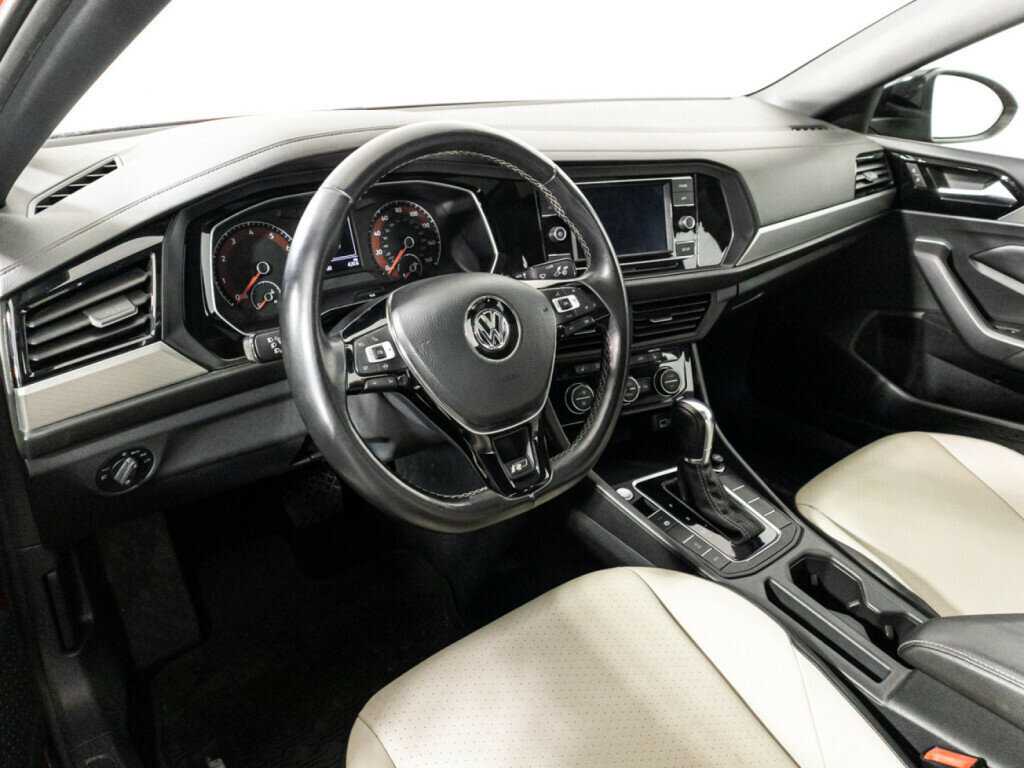 Volkswagen Jetta б/у, 2018, Автоматическая. Фото: #10