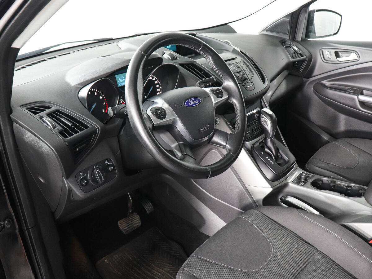 Ford Kuga б/у, 2015, Автоматическая. Фото: #8