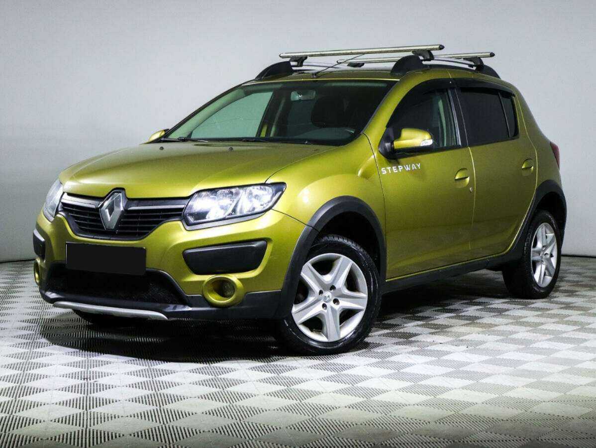 Renault Sandero б/у, 2016, Механическая. Фото: #0