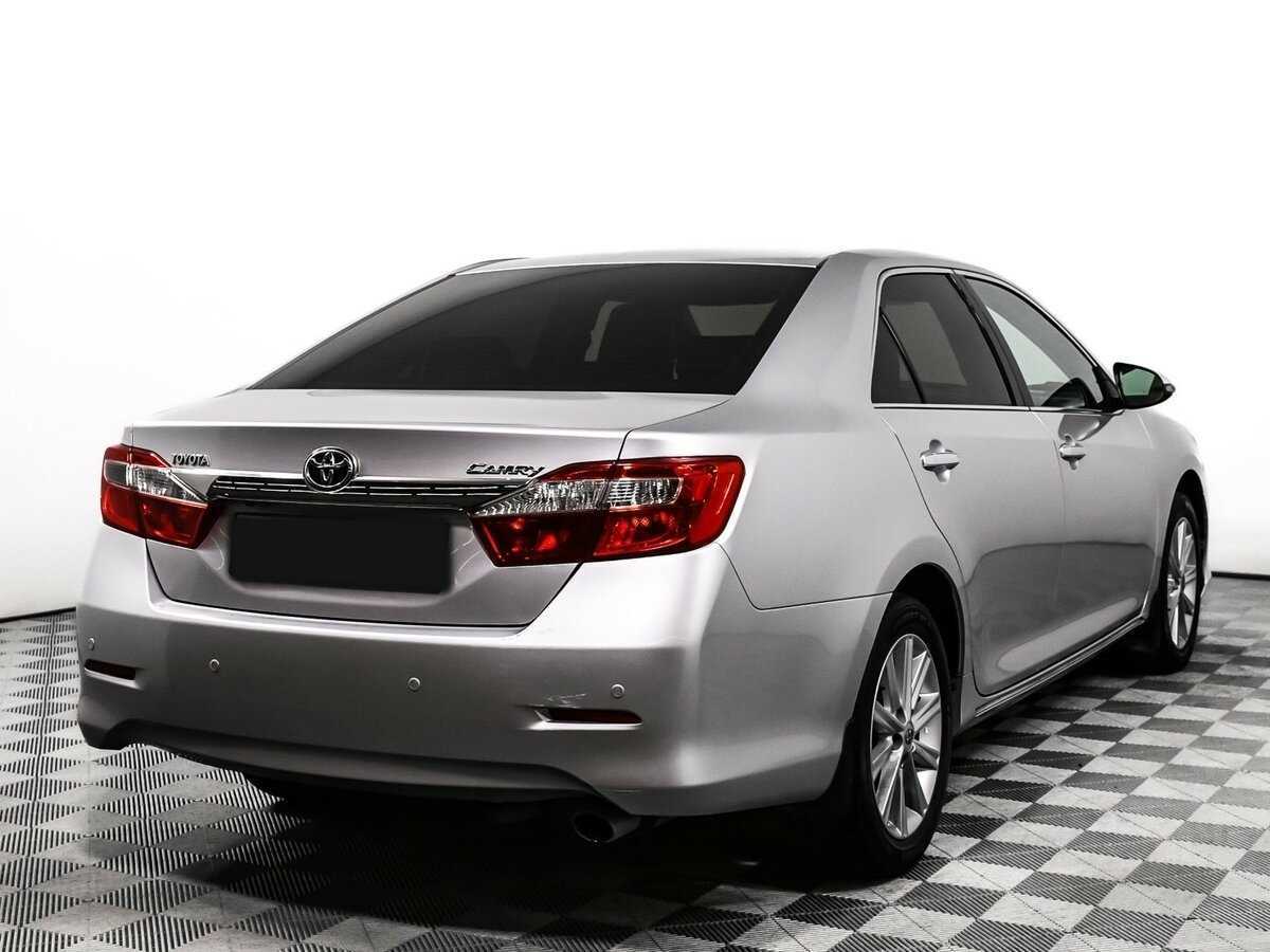 Toyota Camry б/у, 2014, Автоматическая. Фото: #4