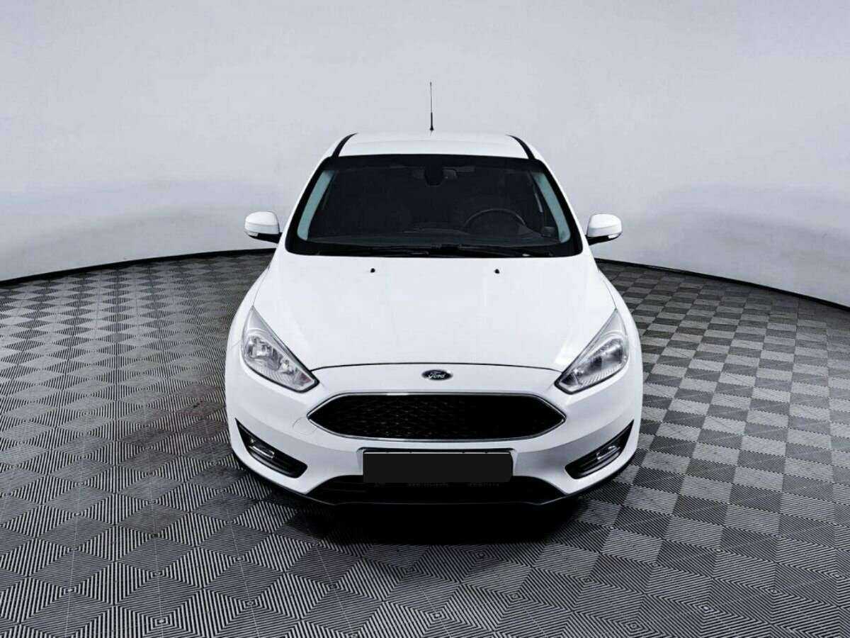 Ford Focus б/у, 2015, Роботизированная. Фото: #1