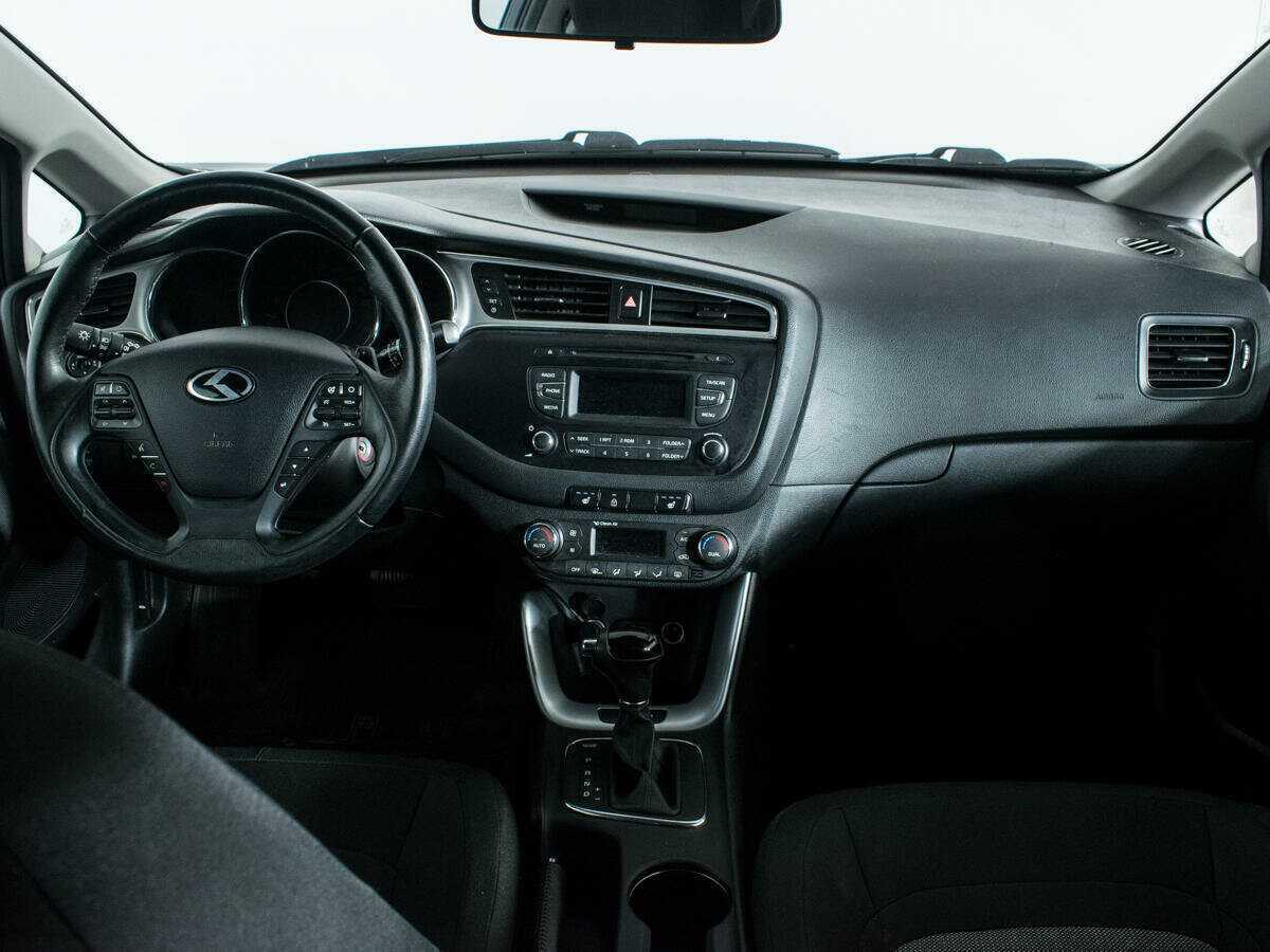 Kia Ceed б/у, 2015, Автоматическая. Фото: #10