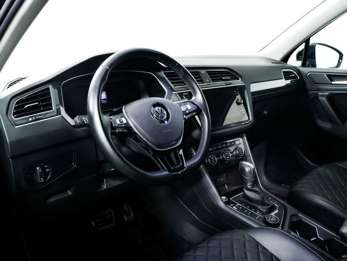 Volkswagen Tiguan б/у, 2018, Роботизированная. Фото: #12