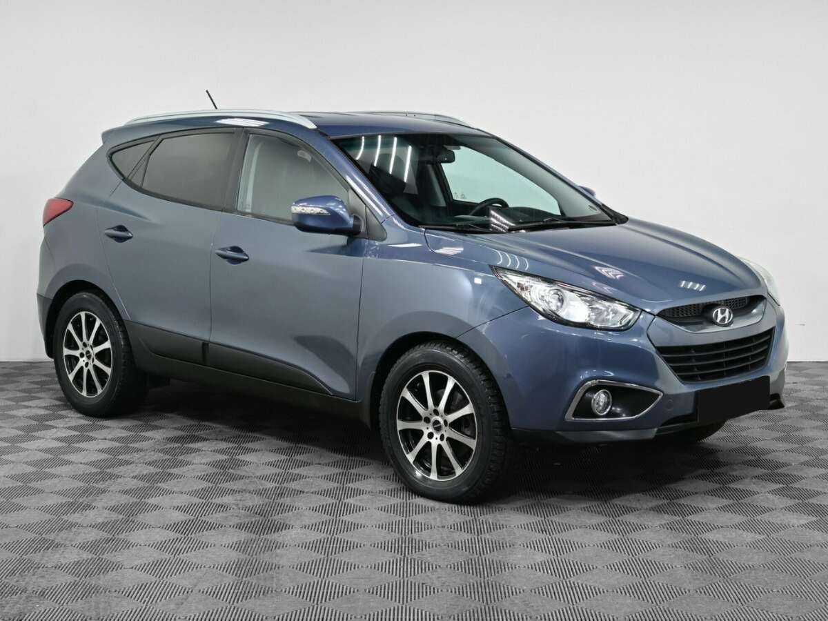Hyundai ix35 б/у, 2012, Автоматическая. Фото: #2
