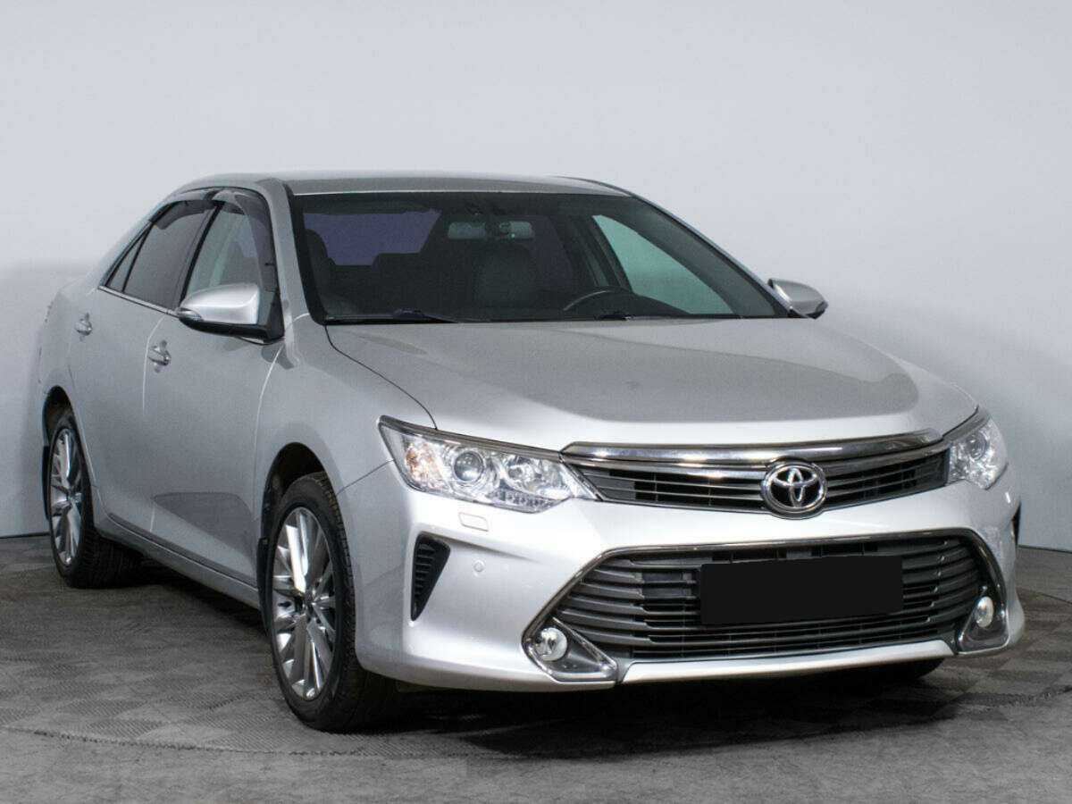 Toyota Camry б/у, 2015, Автоматическая. Фото: #2