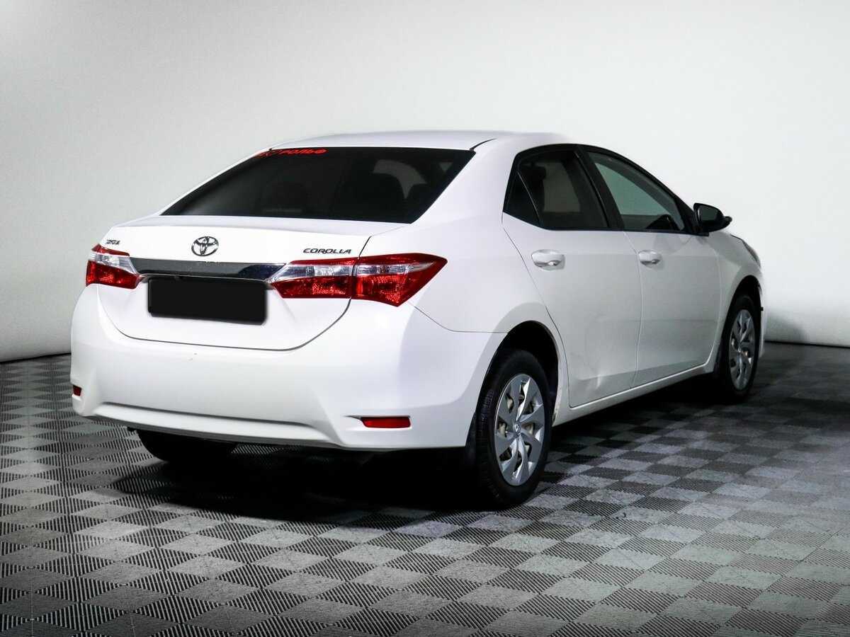 Toyota Corolla б/у, 2014, Механическая. Фото: #4