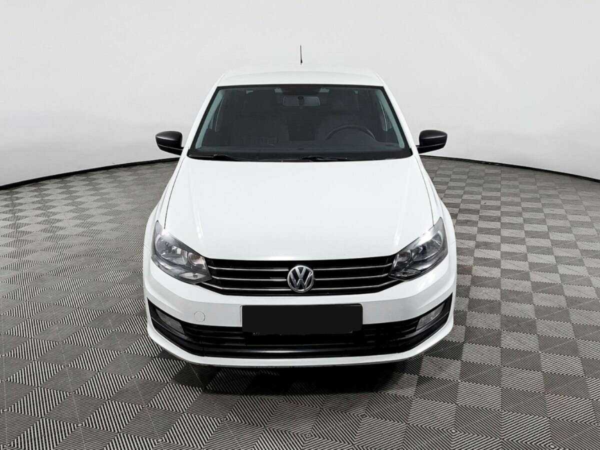 Volkswagen Polo б/у, 2019, Механическая. Фото: #1