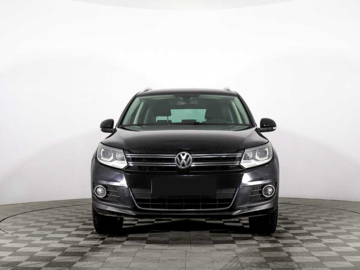 Volkswagen Tiguan б/у, 2013, Автоматическая. Фото: #1